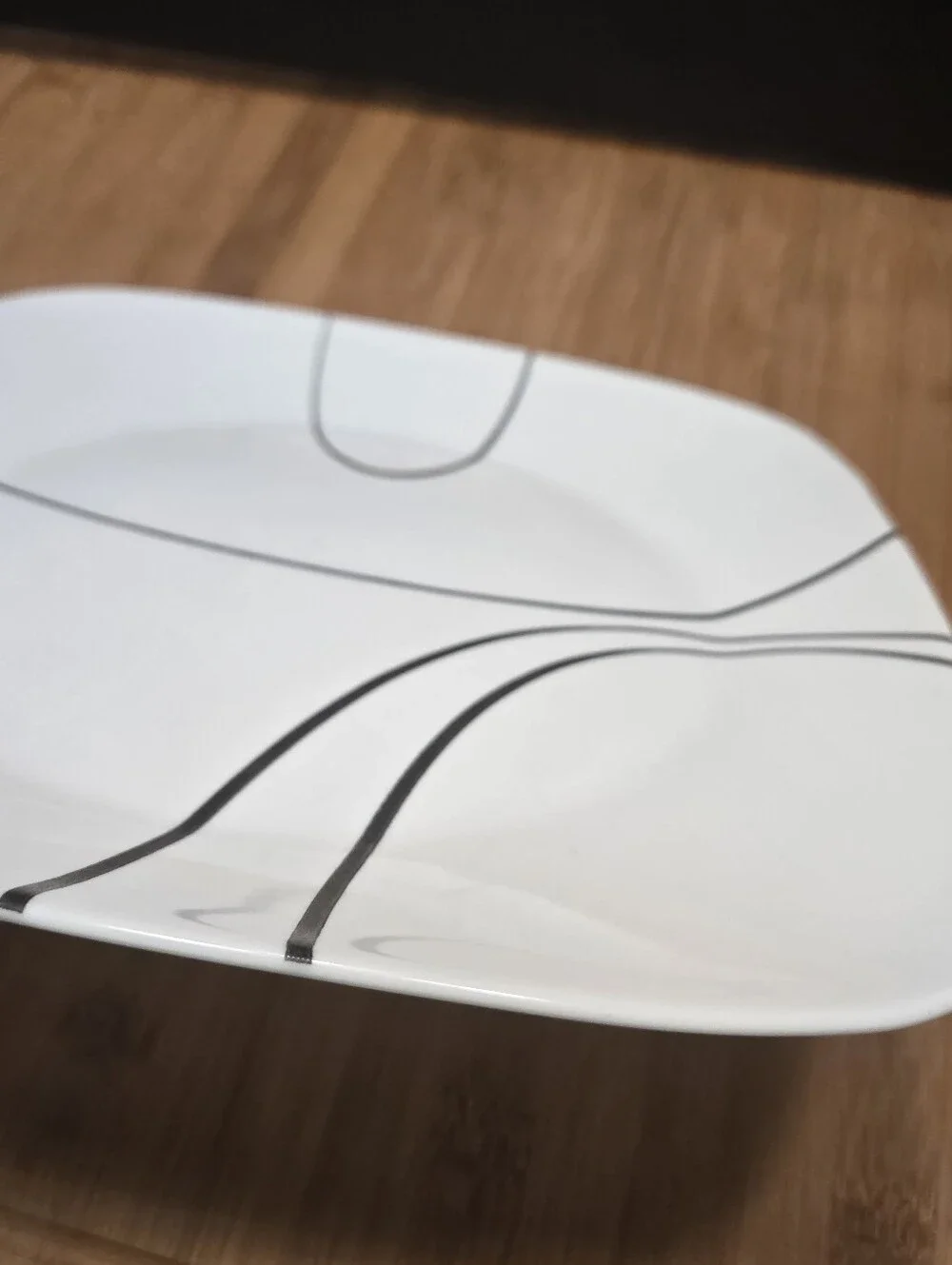 Corelle simple lines